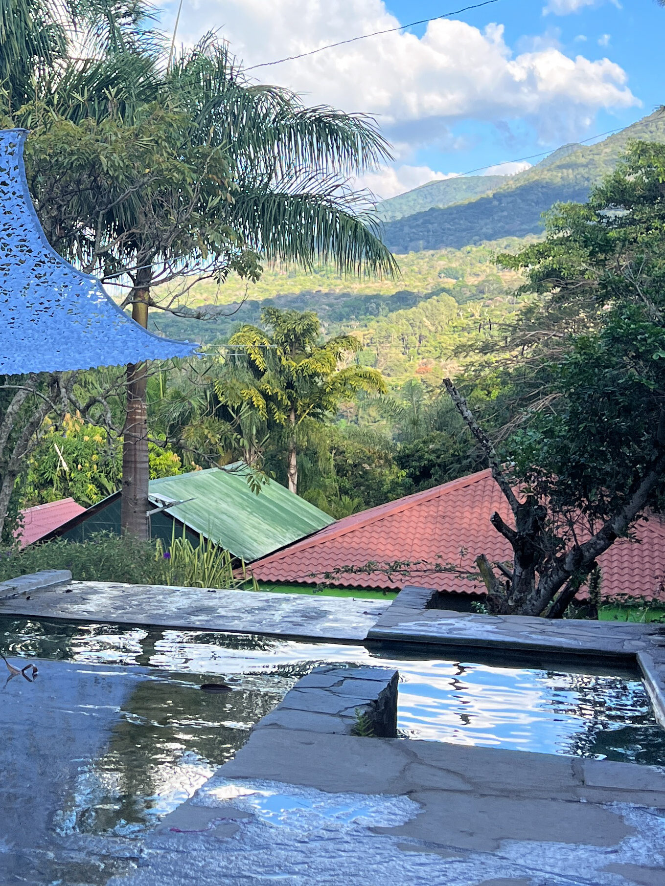 Geothermal hotsprings, Ruta de las Flores